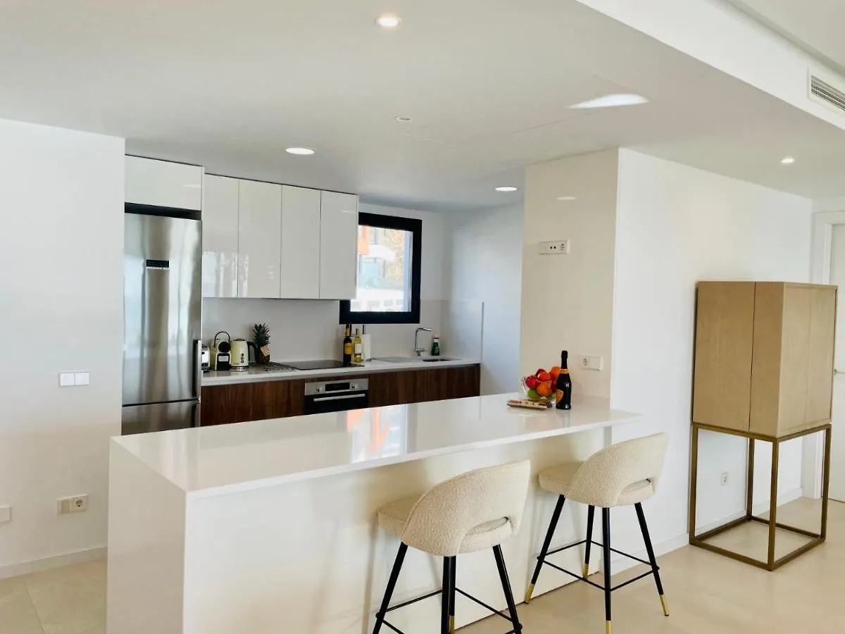 Luxury 3 Bedroom Penthouse Fuengirola 0*,  Spagna