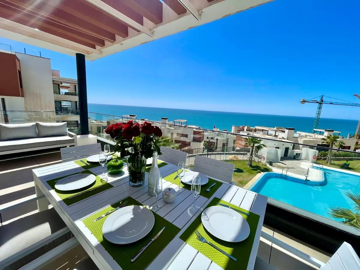 Luxury 3 Bedroom Penthouse Fuengirola Lägenhet