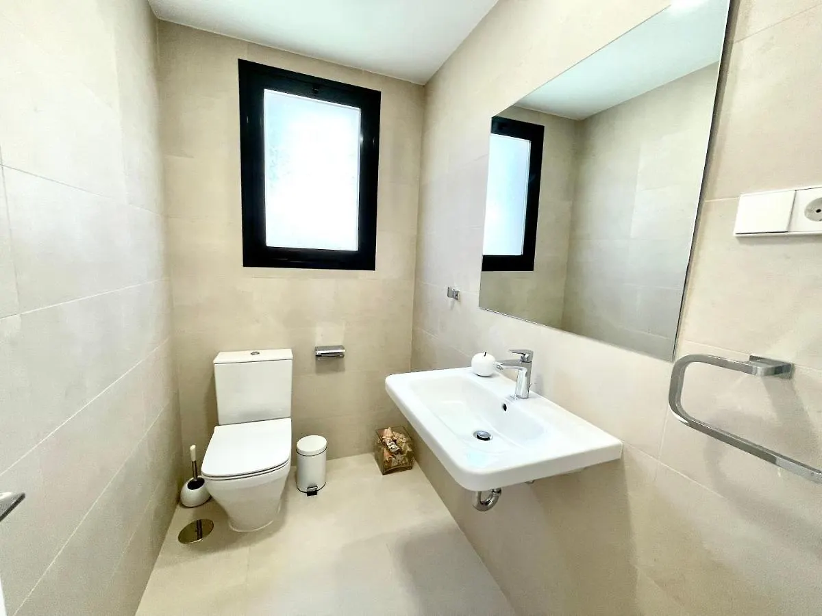 Luxury 3 Bedroom Penthouse Fuengirola 0*,
